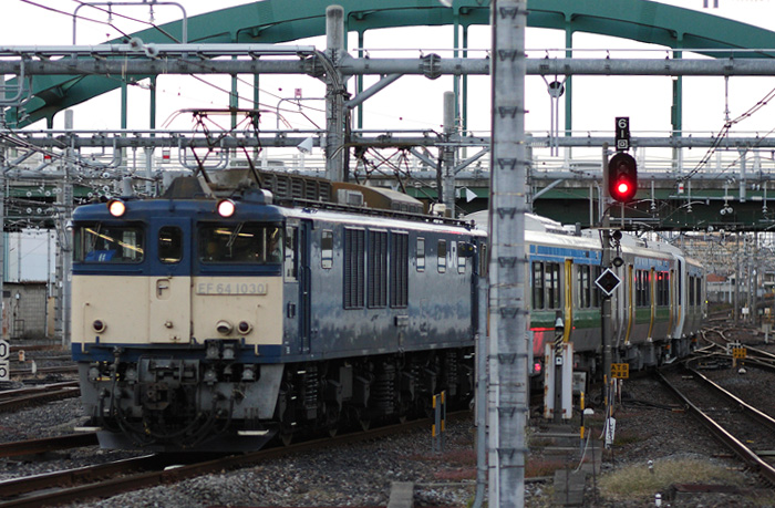 saisin-3-375.jpg