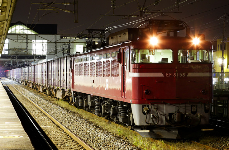 EF81-160.jpg