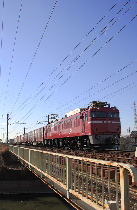 EF81-250.jpg